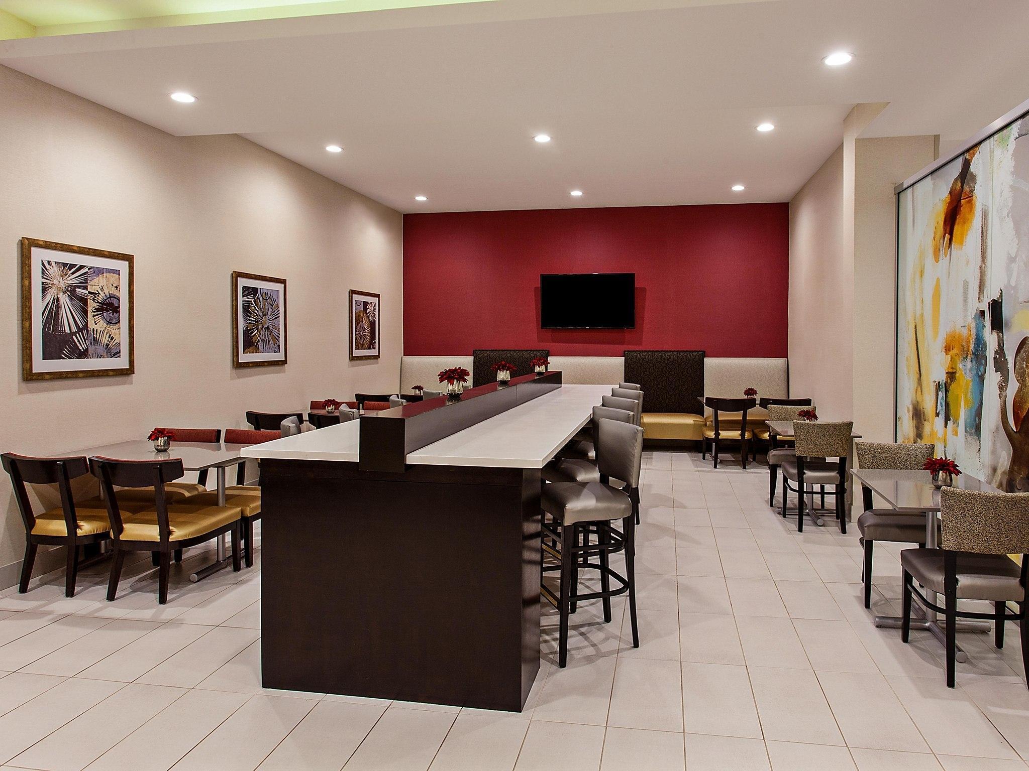 Holiday Inn Express & Suites Anaheim Resort Area By Ihg Екстер'єр фото