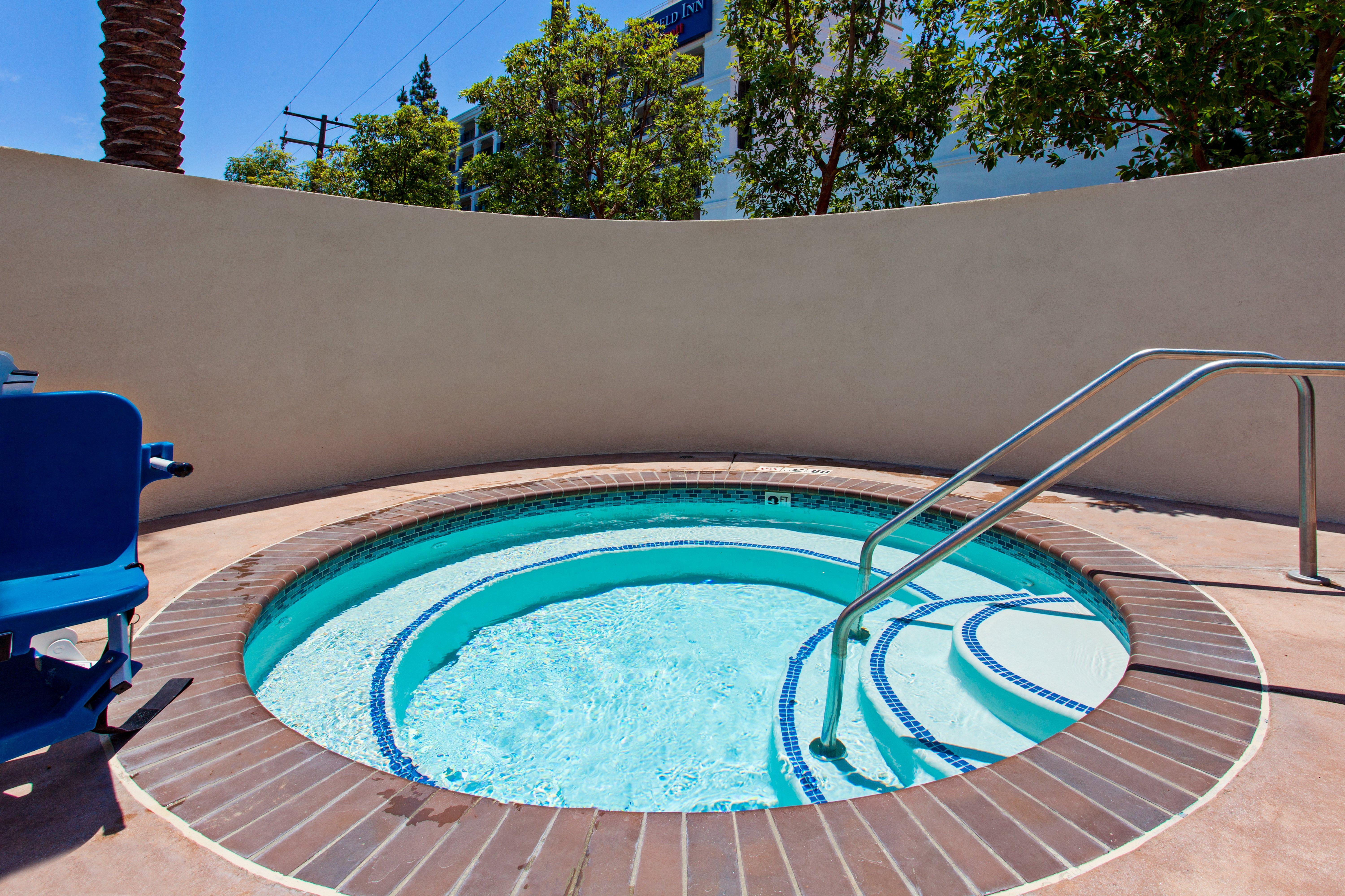 Holiday Inn Express & Suites Anaheim Resort Area By Ihg Екстер'єр фото