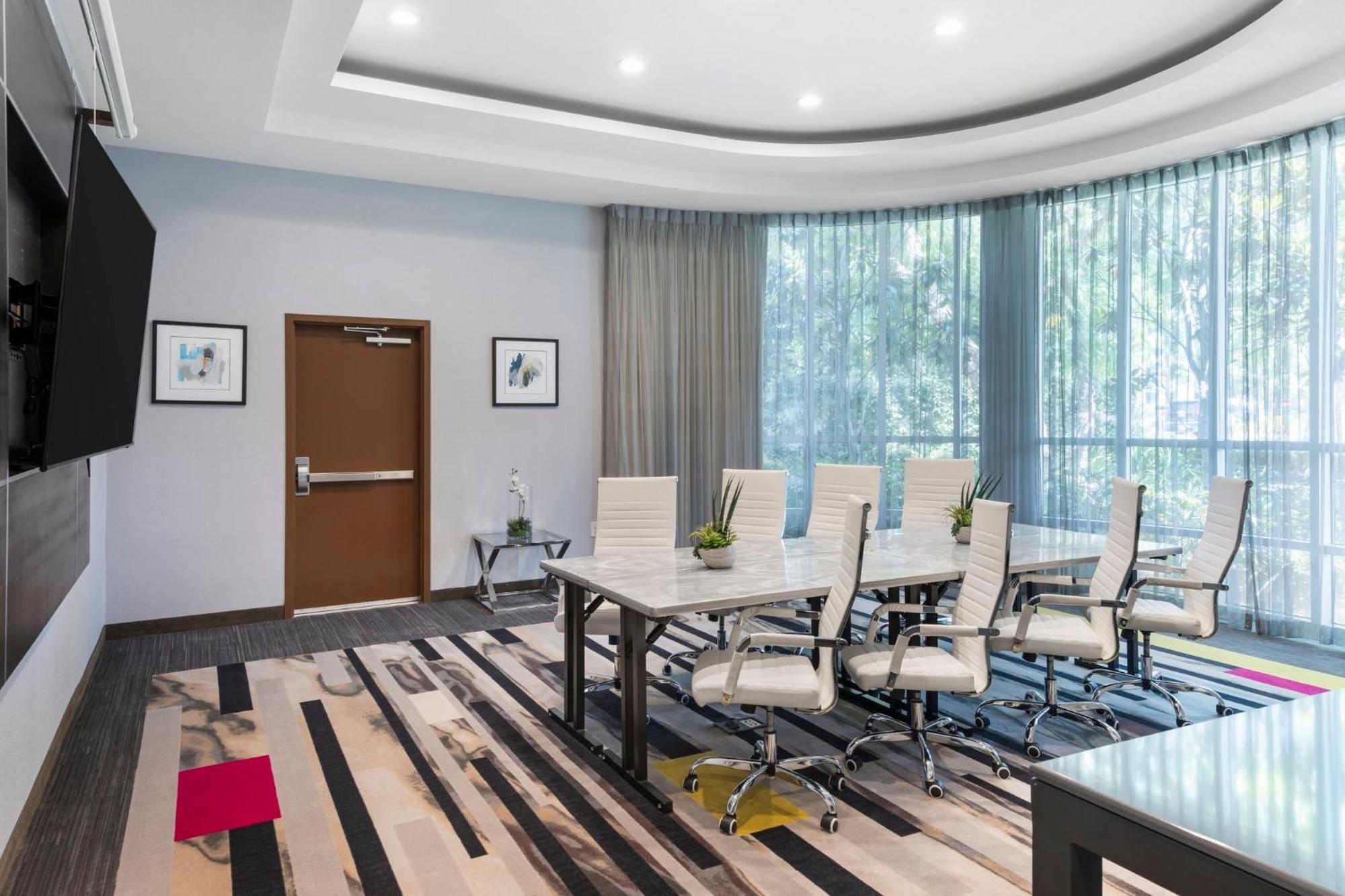 Holiday Inn Express & Suites Anaheim Resort Area By Ihg Екстер'єр фото