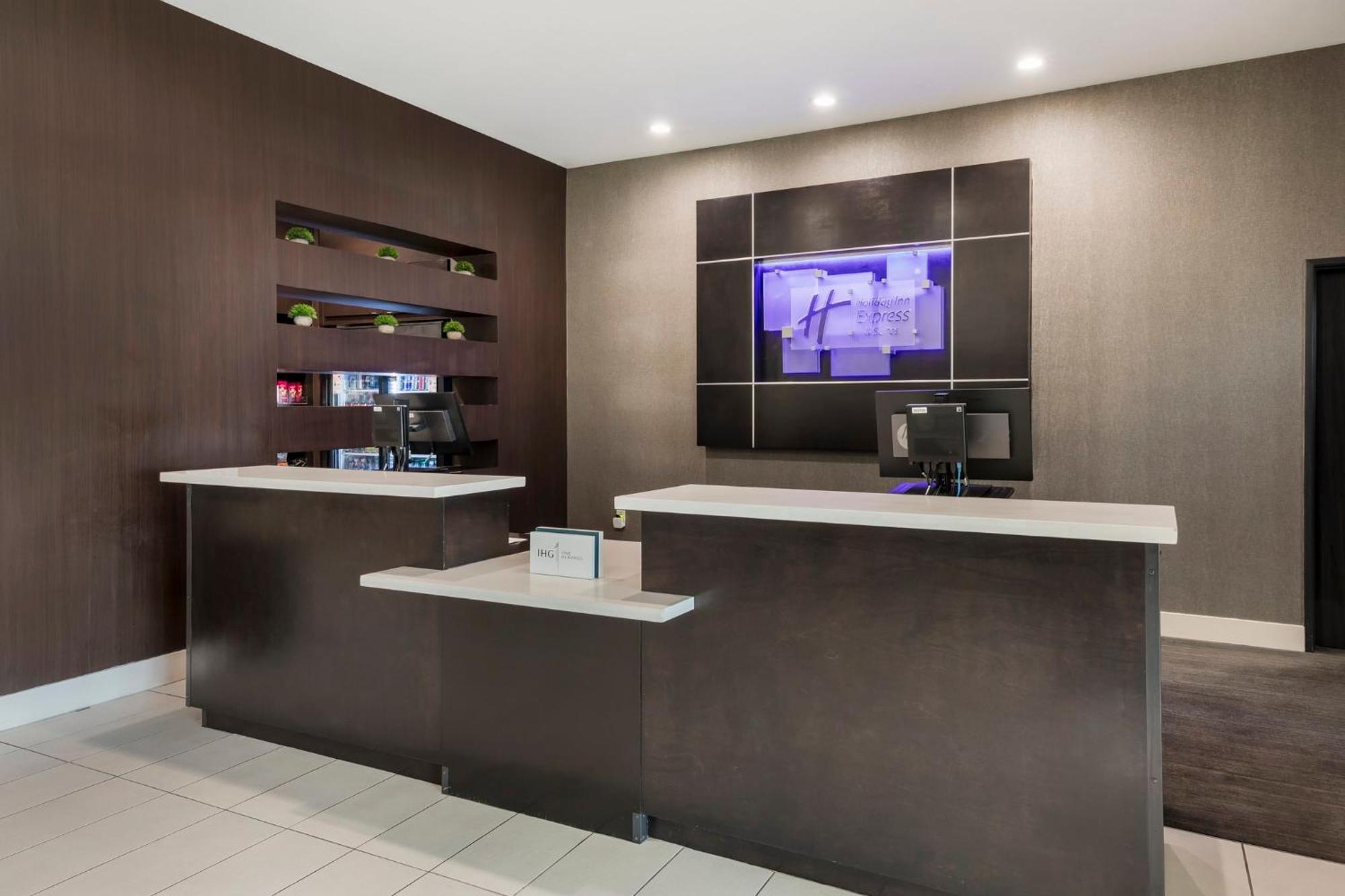 Holiday Inn Express & Suites Anaheim Resort Area By Ihg Екстер'єр фото